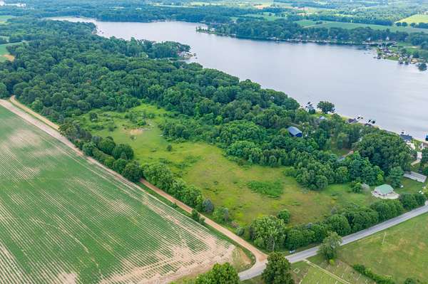 2.22 Acres of Residential Land for Sale in Lawrence, Michigan