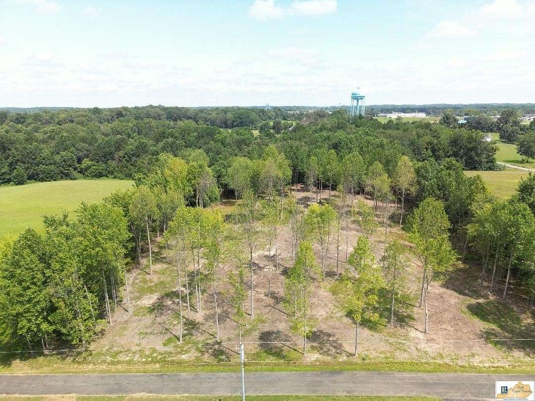 4.35 Acres of Residential Land for Sale in Jamestown, Kentucky