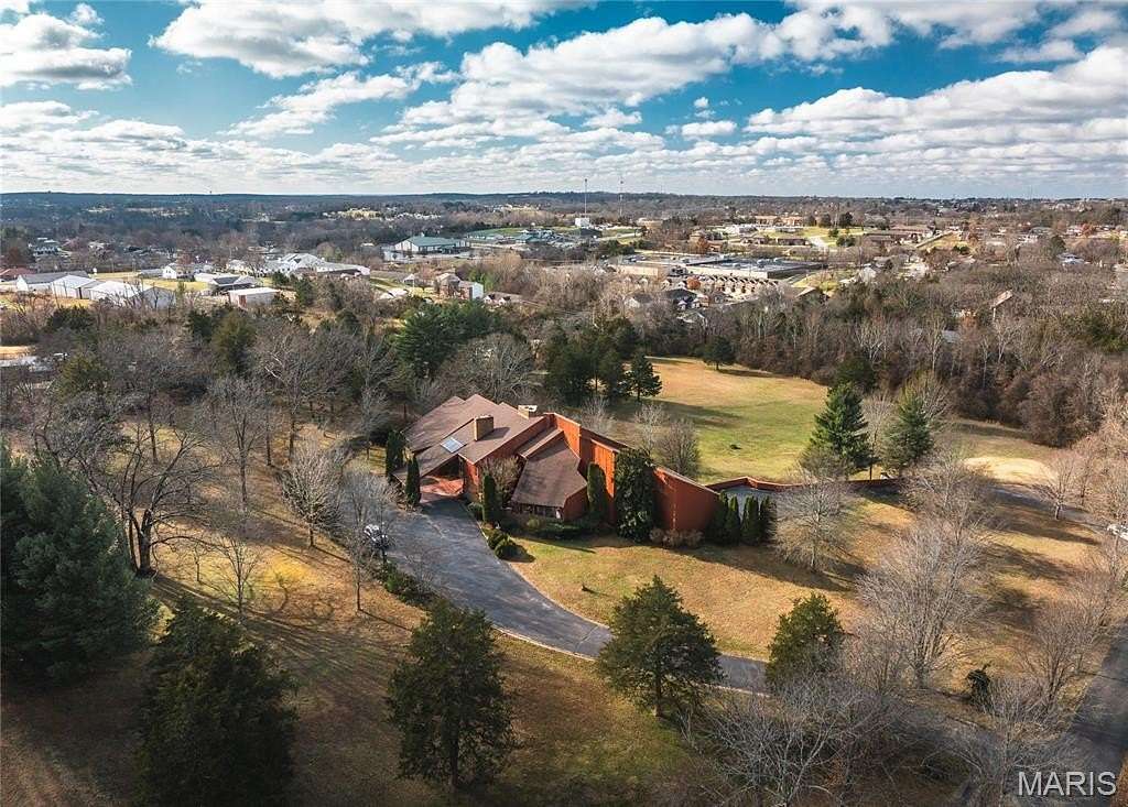 6.27 Acres of Residential Land with Home for Sale in Rolla, Missouri