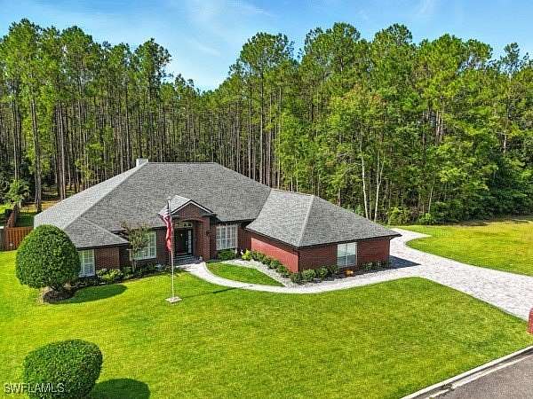 4.87 Acres of Residential Land with Home for Sale in Jacksonville, Florida