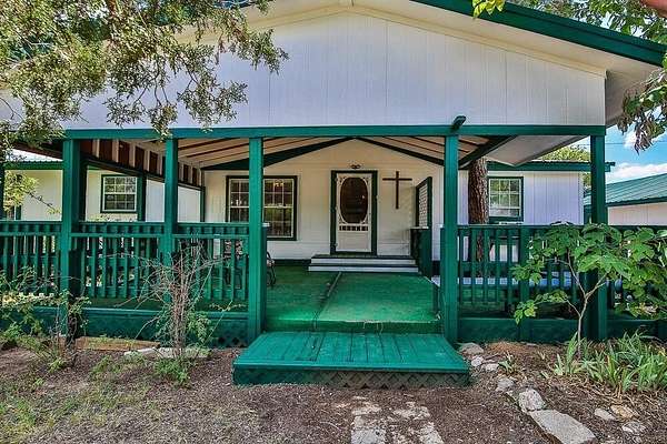 1.6 Acres of Improved Mixed-Use Land for Sale in Wolfforth, Texas