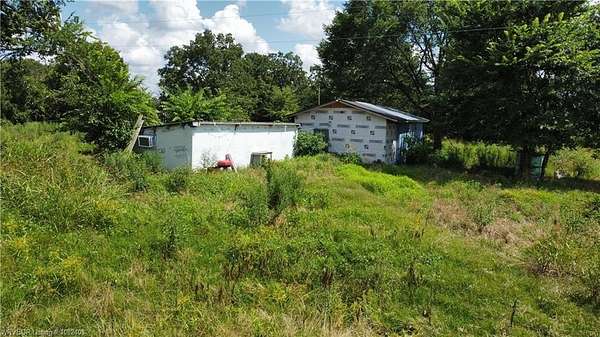 40 Acres of Land with Home for Sale in Heavener, Oklahoma