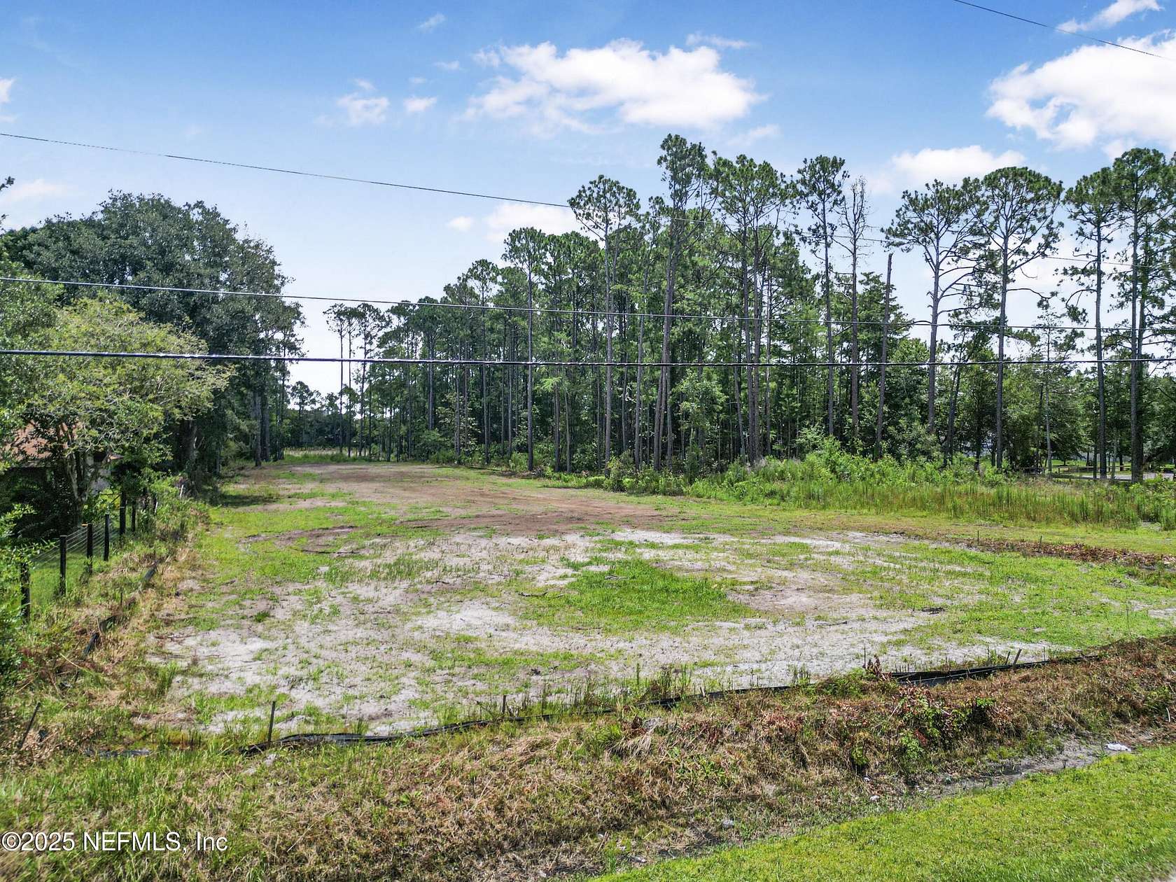 2 Acres of Residential Land for - Jacksonville Fl 144662627 