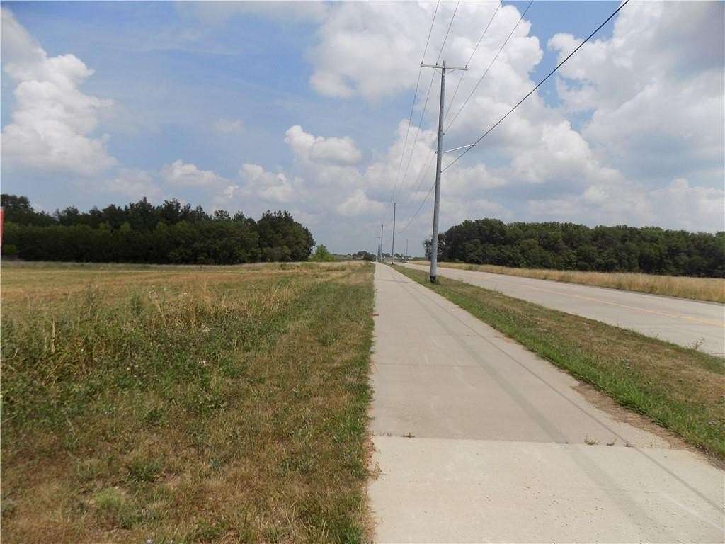 75 Acres of Land for Sale in Ottawa, Kansas