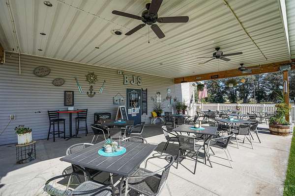 1.6 Acres of Improved Commercial Land for Sale in Burley, Idaho