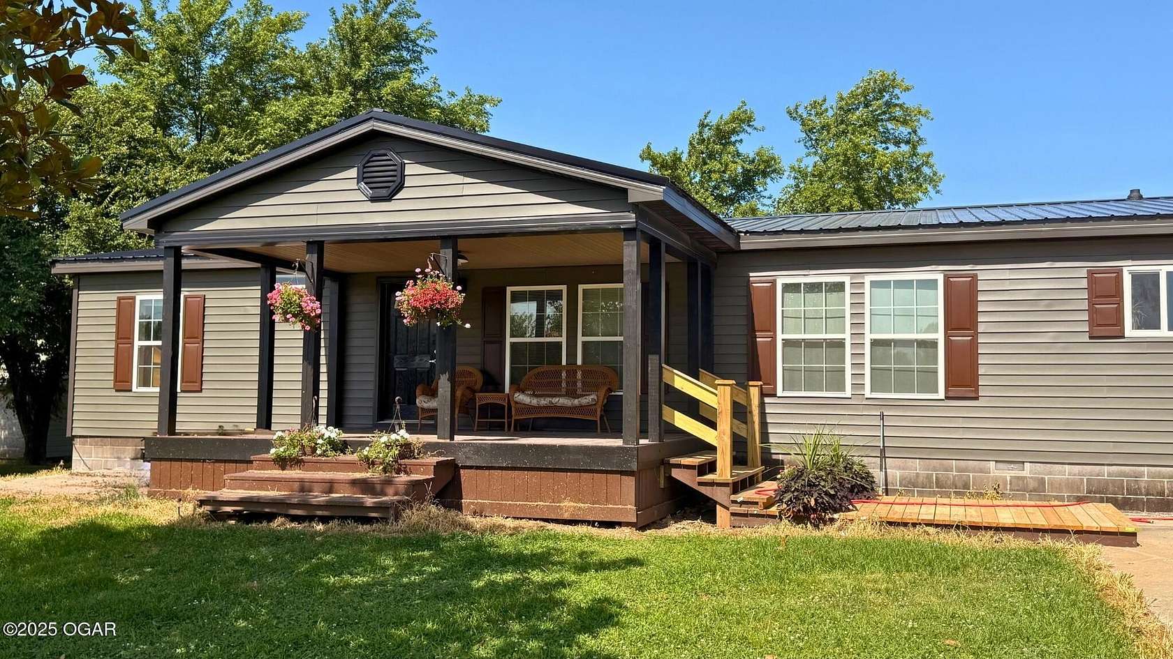 5 Acres of Land with Home for Sale in Galena, Kansas