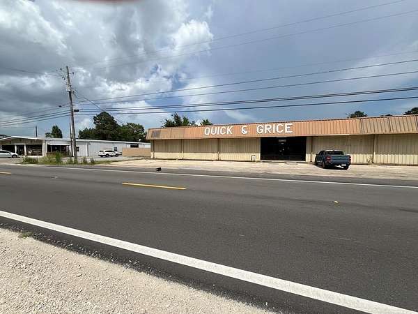 3.4 Acres of Improved Commercial Land for Sale in Picayune, Mississippi