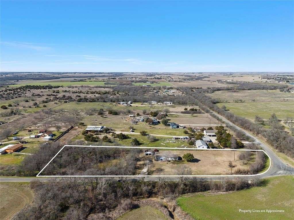 2.55 Acres of Residential Land for Sale in West, Texas