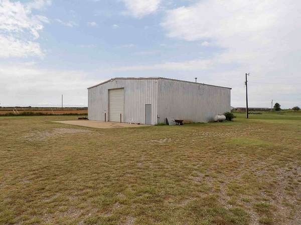 1 Acre of Land for Sale in Kingfisher, Oklahoma