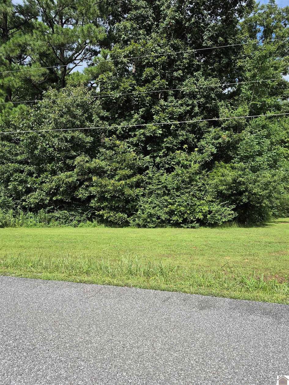 0.24 Acres of Residential Land for Sale in Gilbertsville, Kentucky