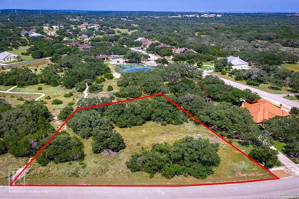 1 Acre of Residential Land for Sale in New Braunfels, Texas