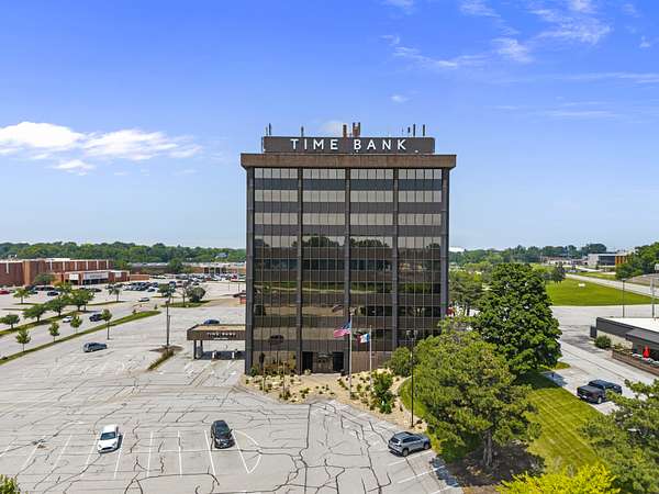 1.56 Acres of Commercial Land for Sale in Davenport, Iowa