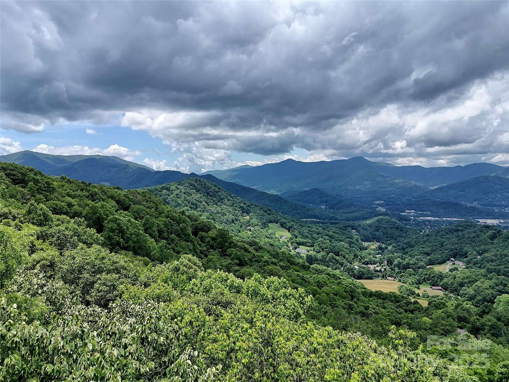 3.2 Acres of Residential Land for Sale in Waynesville, North Carolina