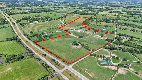 58 Acres of Improved Land for Sale in Paris, Kentucky