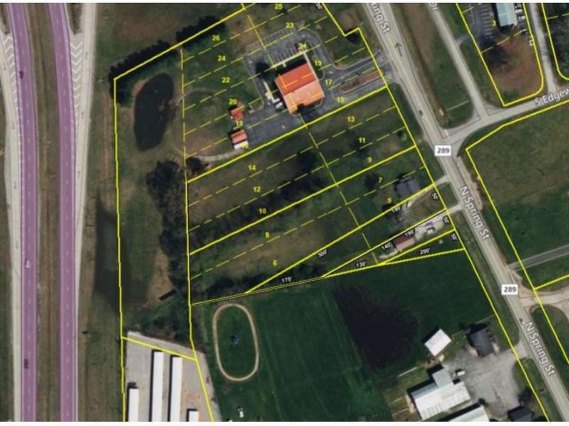 4 Acres of Improved Commercial Land for Sale in Sparta, Tennessee