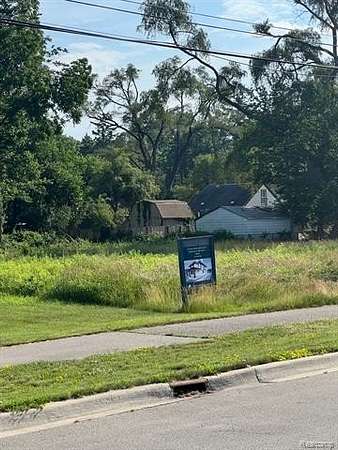 0.56 Acres of Residential Land for Sale in Southfield, Michigan