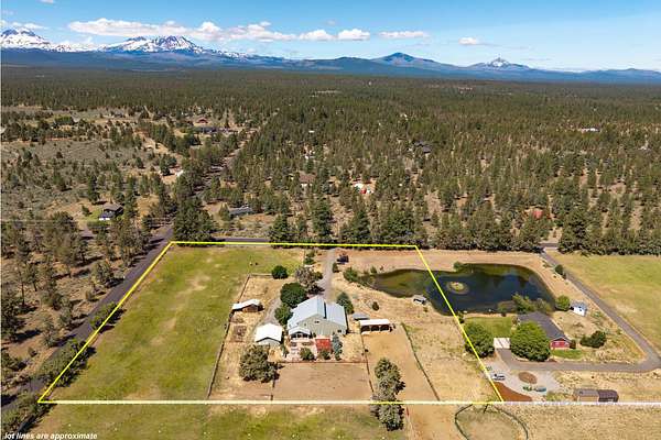 4.58 Acres of Residential Land with Home for Sale in Bend, Oregon
