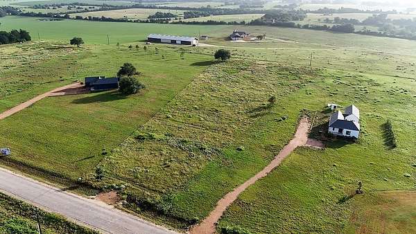 2.88 Acres of Residential Land for Sale in Carmine, Texas