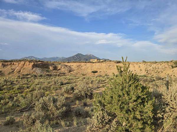 2.55 Acres of Land for Sale in El Prado, New Mexico