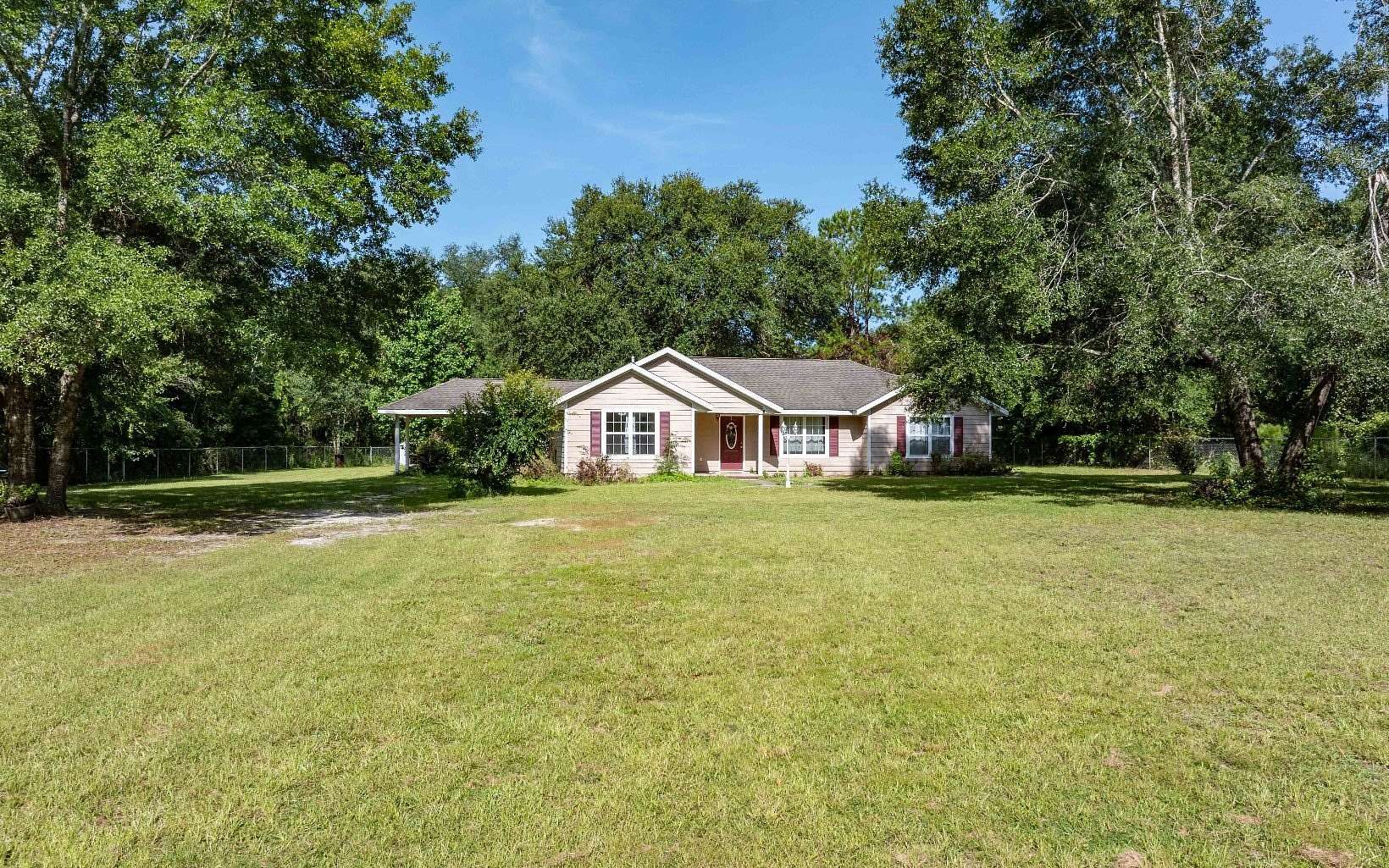 12.7 Acres of Land with Home for Sale in Lake City, Florida