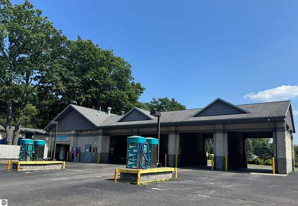 2 Acres of Improved Commercial Land for Sale in Prudenville, Michigan