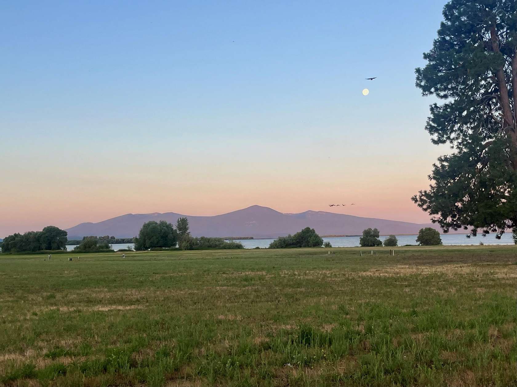 1 Acre of Residential Land for Sale in Chiloquin, Oregon