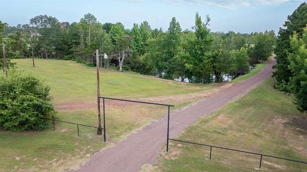 321 Acres of Land for Sale in Winnsboro, Texas