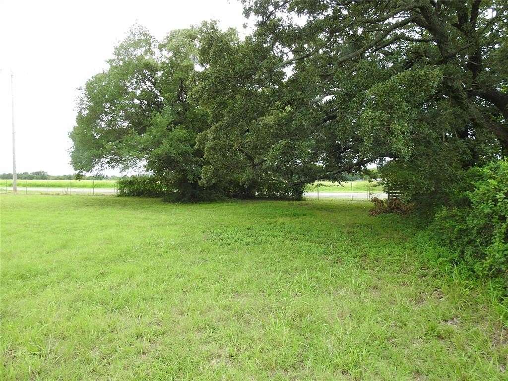 5 Acres of Land for Sale in Bonham, Texas