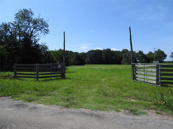 5 Acres of Land for Sale in Bonham, Texas