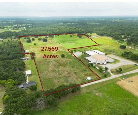 27.6 Acres of Agricultural & Residential Land for Sale in Royse City, Texas