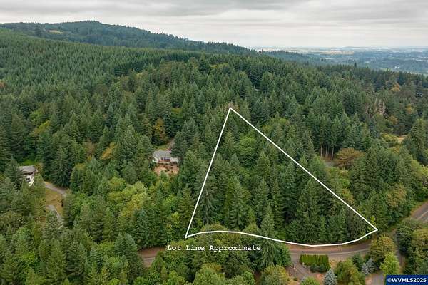 2.56 Acres of Residential Land for Sale in Lebanon, Oregon