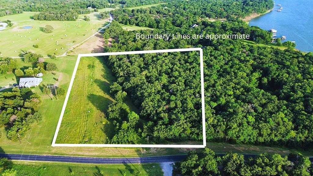 7 Acres of Residential Land for Sale in Kerens, Texas