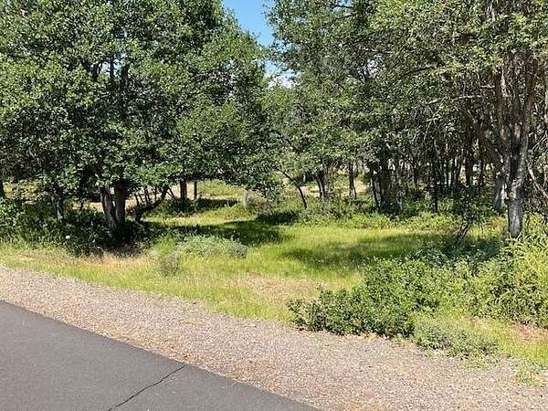 0.4 Acres of Residential Land for Sale in Klamath Falls, Oregon