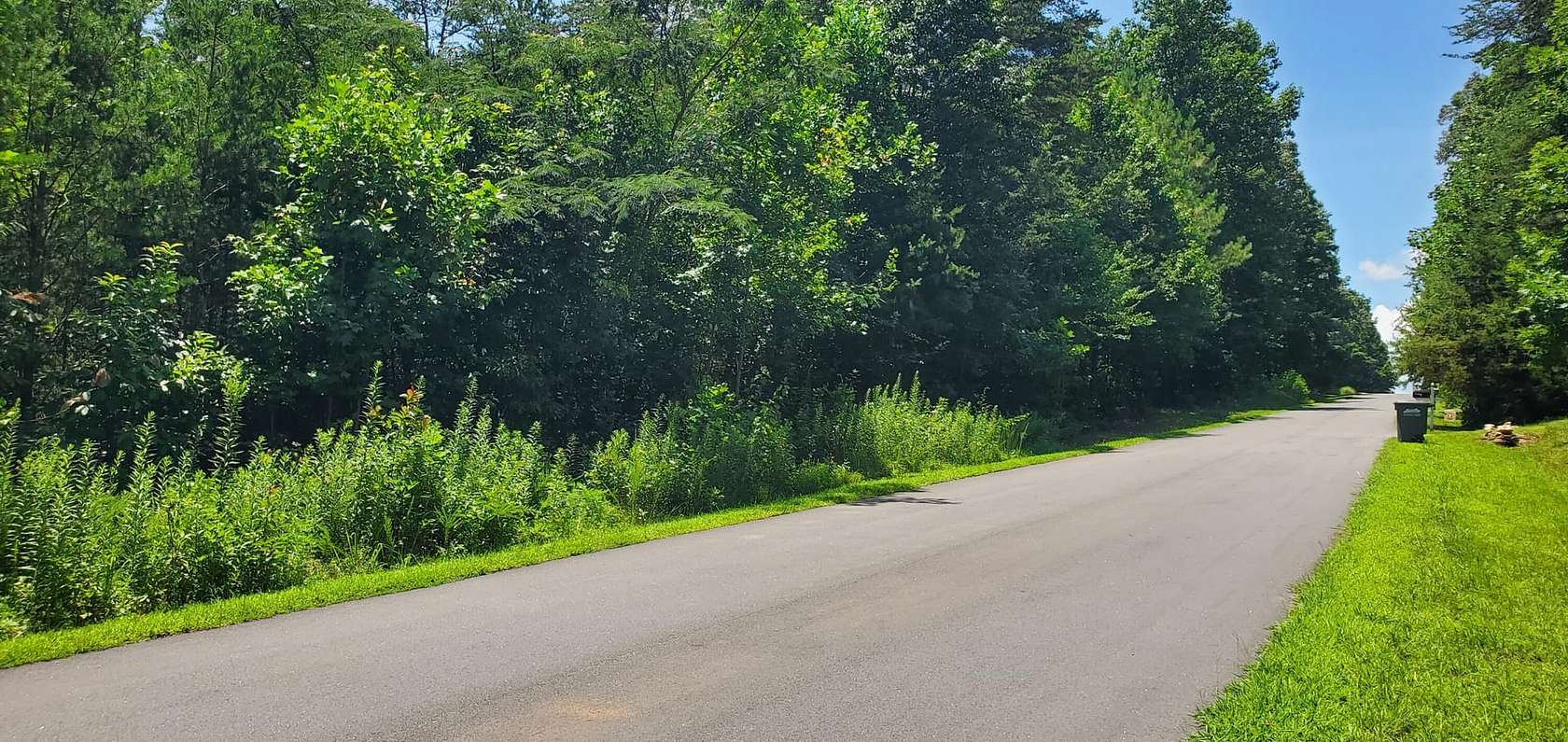 0.75 Acres of Residential Land for Sale in Olin, North Carolina