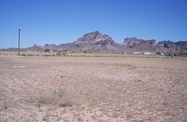 1 Acre of Residential Land for Sale in Tonopah, Arizona