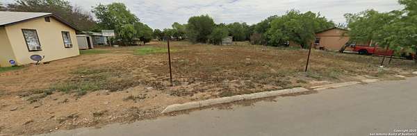0.09 Acres of Residential Land for Sale in Pearsall, Texas
