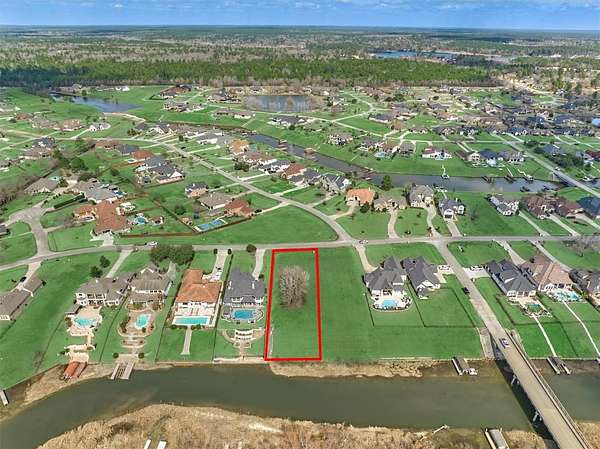 0.51 Acres of Land for Sale in Montgomery, Texas
