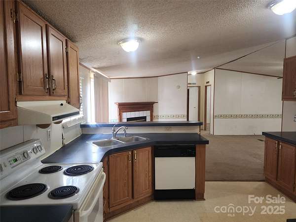 2 Acres of Residential Land with Home for Sale in York, South Carolina