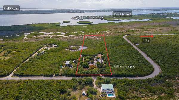 5 Acres of Residential Land with Home for Sale in Summerland Key, Florida