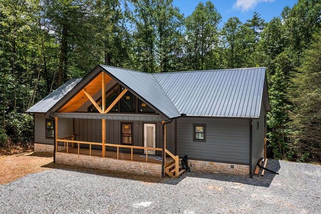 2.33 Acres of Residential Land with Home for Sale in Ellijay, Georgia