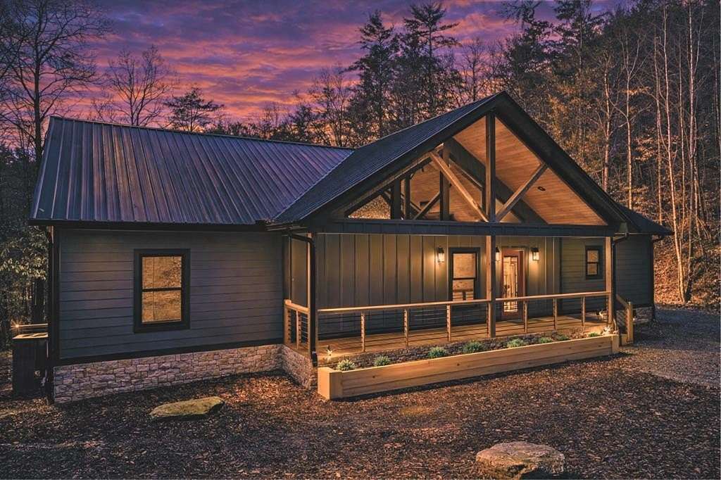 2.33 Acres of Land with Home for Sale in Ellijay, Georgia