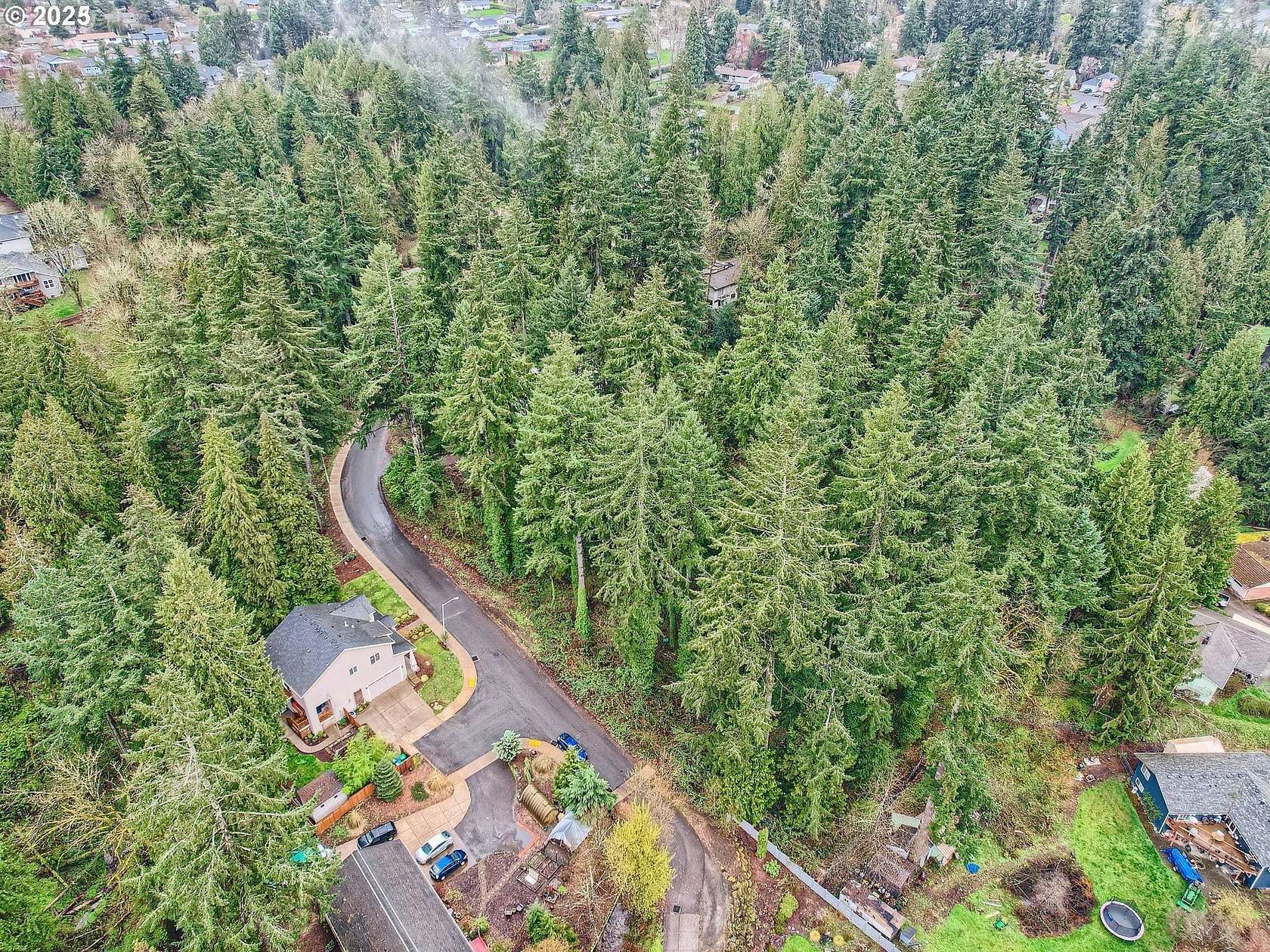 1 Acre of Residential Land for Sale in Milwaukie, Oregon