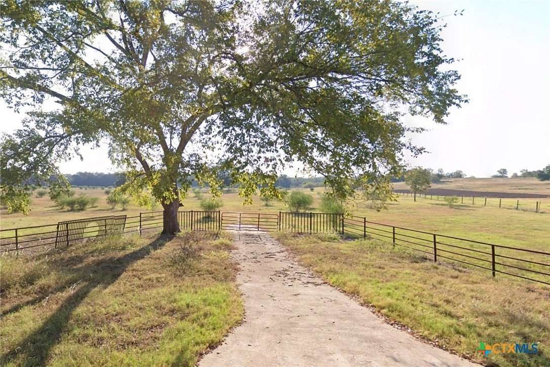 38.7 Acres of Recreational Land for Sale in Luling, Texas