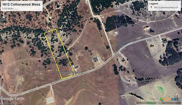 5 Acres of Residential Land for Sale in Kempner, Texas