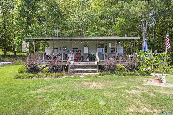 14 Acres of Land with Home for Sale in Hanceville, Alabama