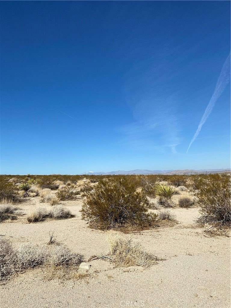 1.25 Acres of Land for Sale in Twentynine Palms, California