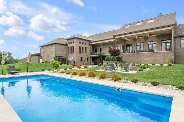 24 Acres of Land with Home for Sale in Richmond, Kentucky