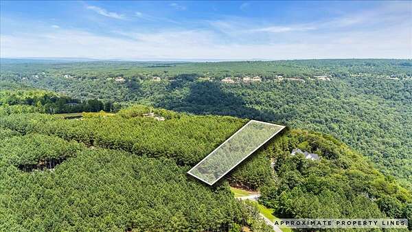 1.38 Acres of Residential Land for Sale in Jasper, Tennessee