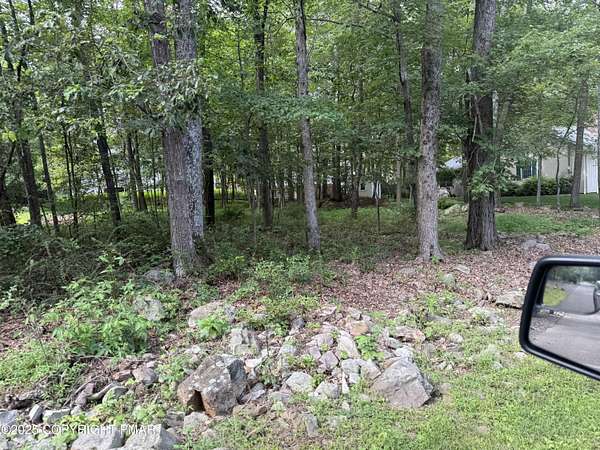 0.34 Acres of Residential Land for Sale in Kunkletown, Pennsylvania