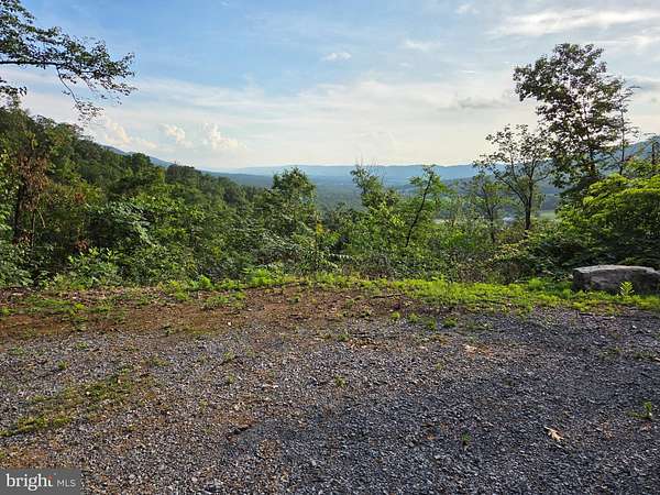 194 Acres of Recreational Land with Home for Auction in Doylesburg, Pennsylvania